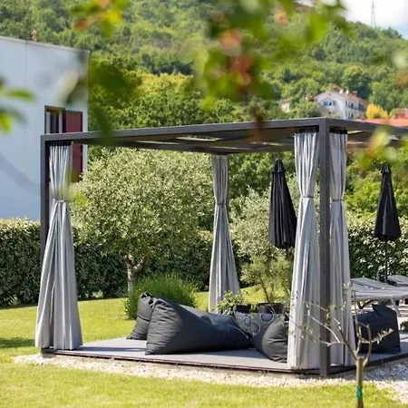 Modern Susanj With Outdoor Pool In Opatija